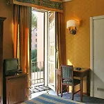 Coppede' Szálloda 3*