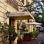 Coppede' 3*